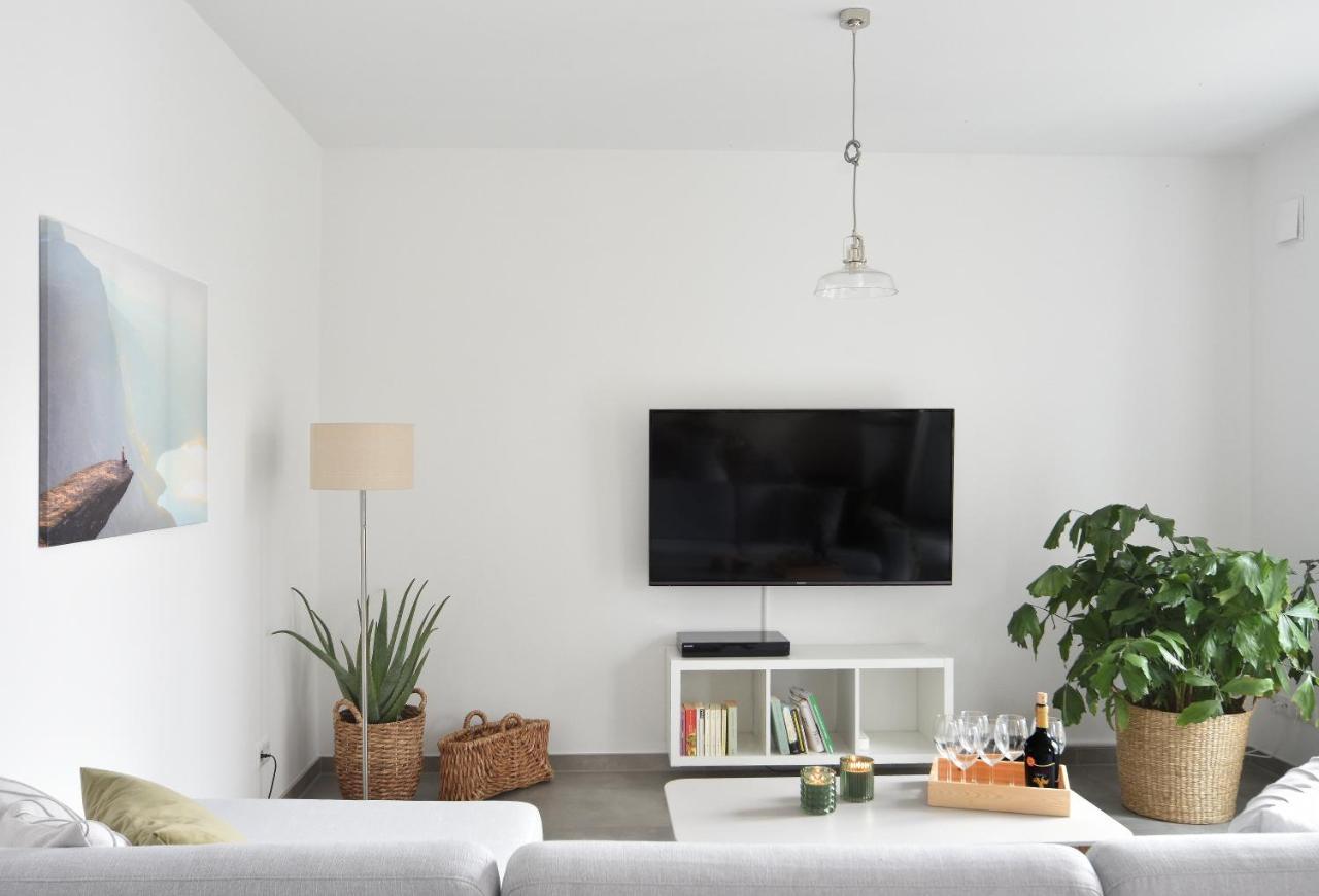 Familienfreundliche Neubauwohnung Mit Terrasse Hamburg Eksteriør bilde